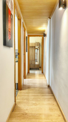 Mieszkanie Wynajem Nou Barris, Barcelona, Katalonia, Hiszpania Via Julia 8