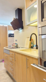 Apartment Rent Nou Barris, Barcelona, Katalonia, Hiszpania Via Julia