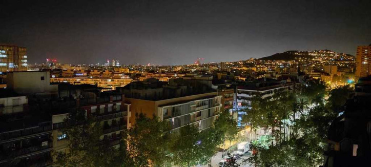 Mieszkanie Wynajem Nou Barris, Barcelona, Katalonia, Hiszpania Via Julia 38